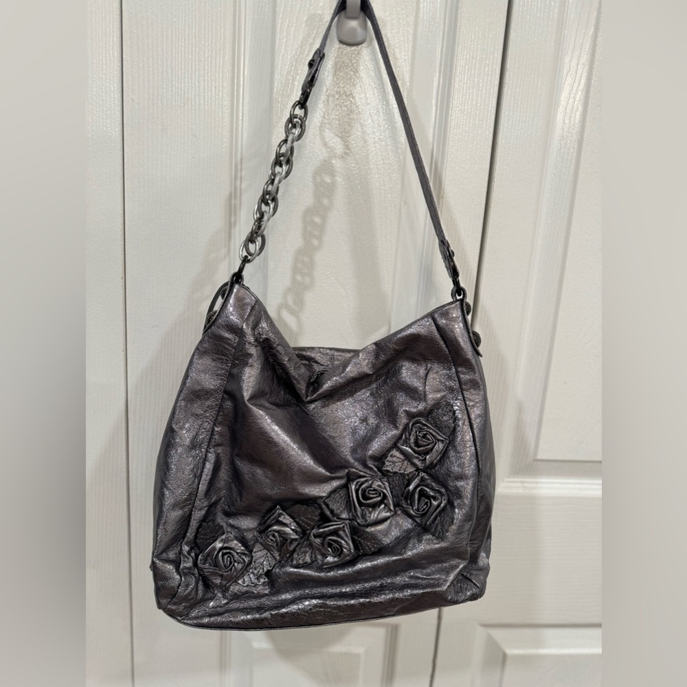 Elliott Lucca Metallic Silver Floral Leather Bag - Picture 4 of 16